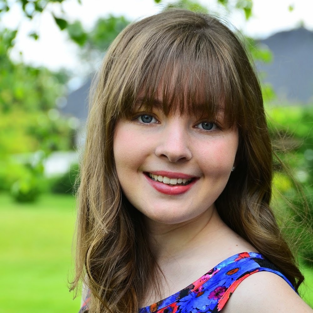 Meet your Posher, Lynsey